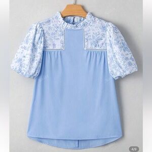 Light Blue Floral Puff-Sleeve Blouse
